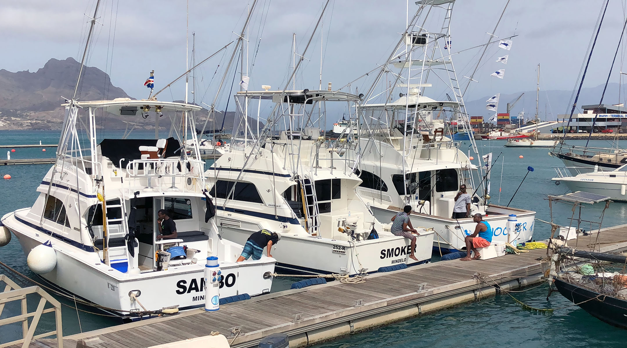 SAMBO / SMOKER / The HOOKER - Fishing Boats - Cape Verde
